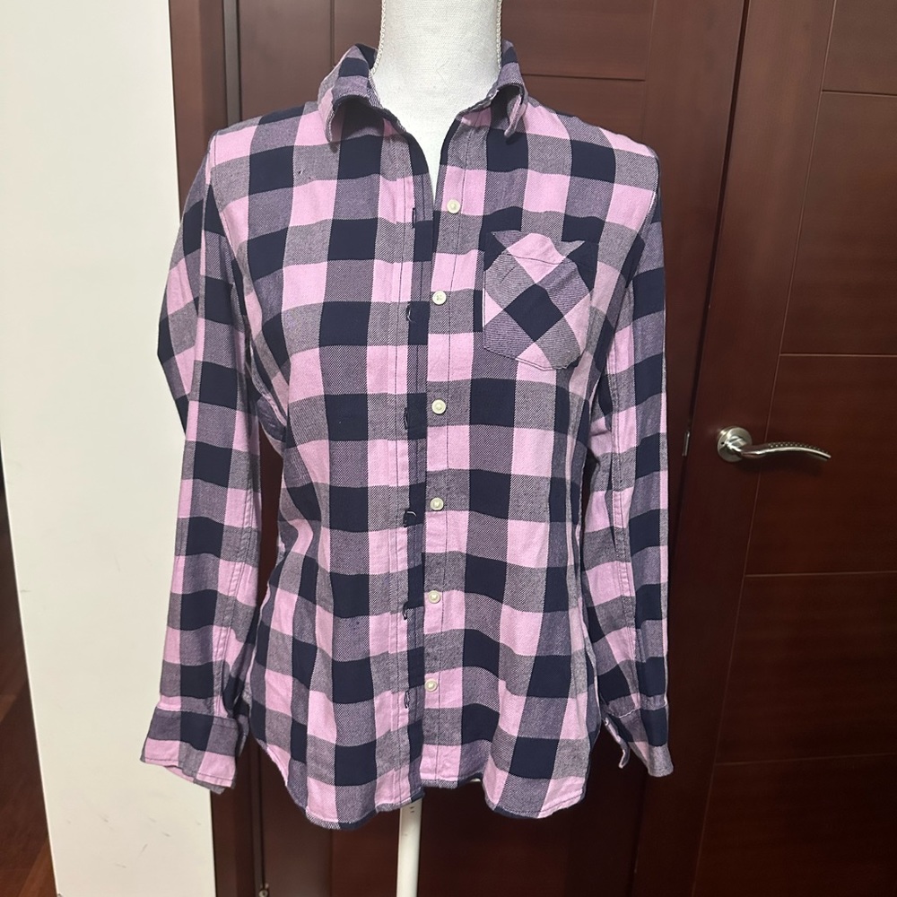 Gap women shirt